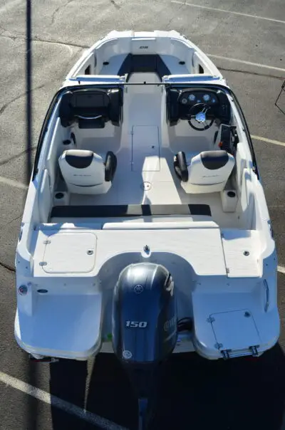 2017 Larson 190LXH W/150 Yamaha 4st ONLY 42Hrs!! - Image 9