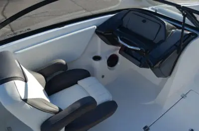 2017 Larson 190LXH W/150 Yamaha 4st ONLY 42Hrs!! - Image 12