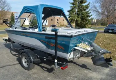 1995 Crestliner Sportfish 1700 W/ 3.0L Volvo Penta - Image 4