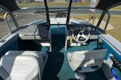 1995 Crestliner Sportfish 1700 W/ 3.0L Volvo Penta - Image 11