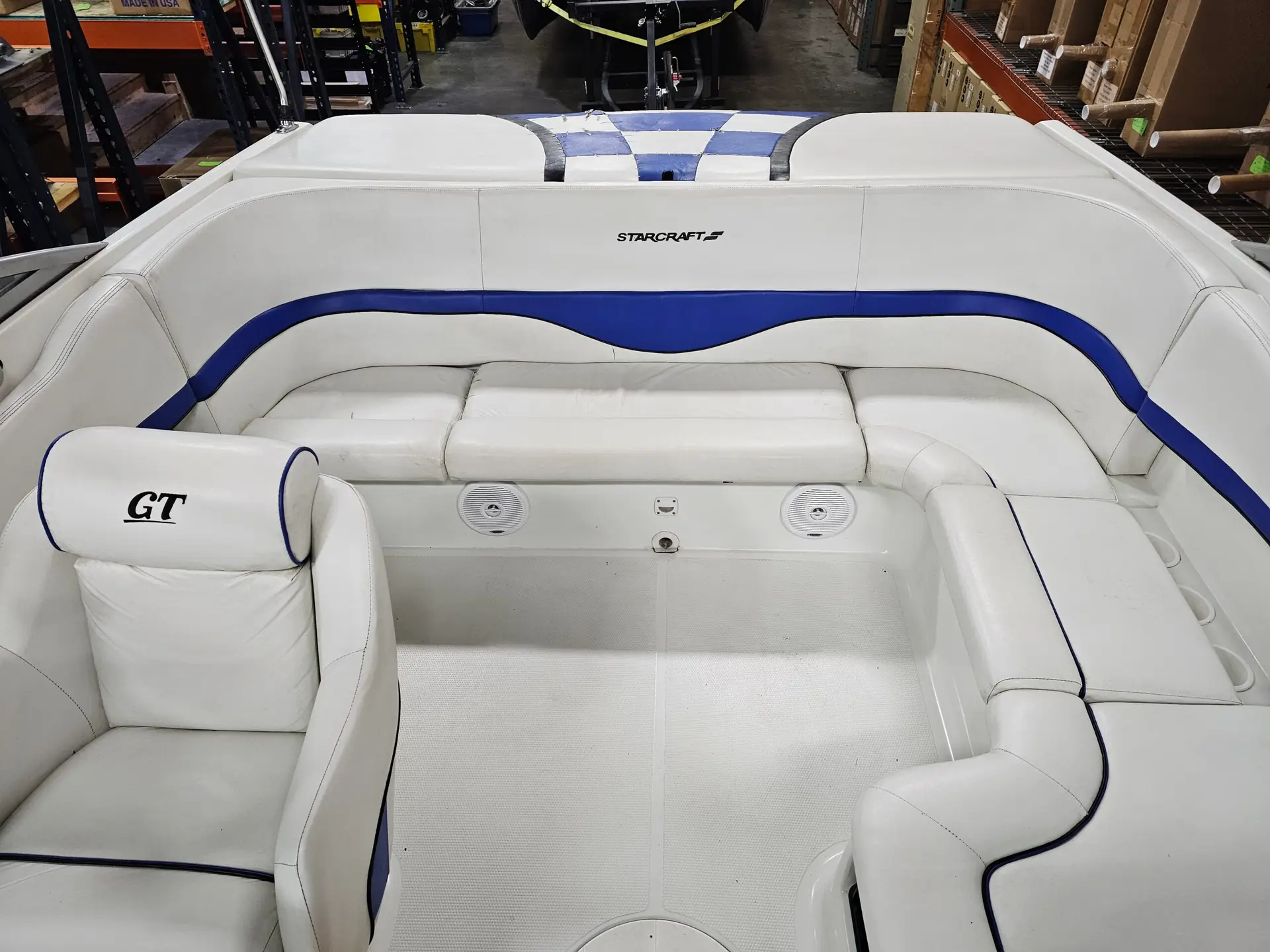 2000 StarCraft 1910 GT Nexstar W/5.7L 350MAG MPI W/Bravo 1 - Image 5